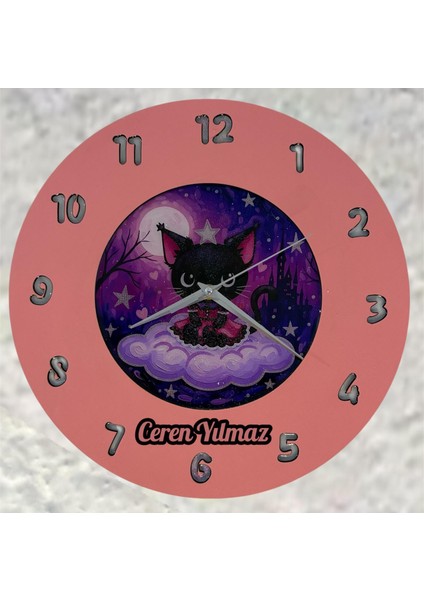 Kişiye Özel Isimli Gothic Kedi Tasarımlı Duvar Saati | Epoksi Dolgulu Resimli Rakamlı | 35 cm