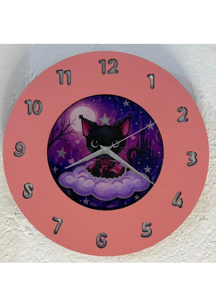 Kişiye Özel Isimli Gothic Kedi Tasarımlı Duvar Saati | Epoksi Dolgulu Resimli Rakamlı | 35 cm fiyatları