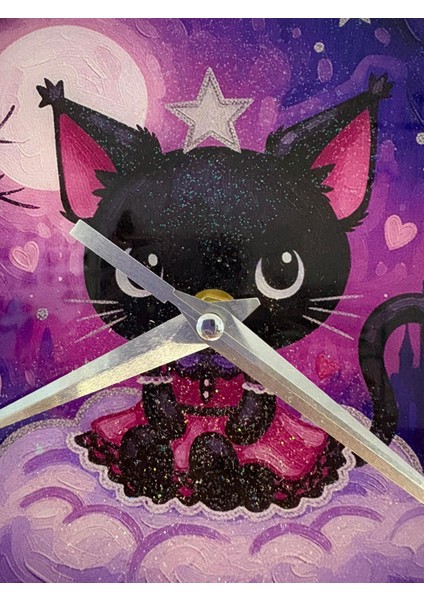 Kişiye Özel Isimli Gothic Kedi Tasarımlı Duvar Saati | Epoksi Dolgulu Resimli Rakamlı | 35 cm