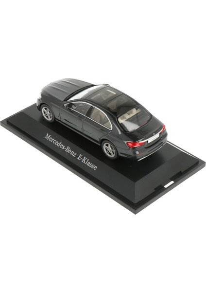 1:43 Iscale 2020 Mercedes Benz E-Class (W213) Facelift modelleri