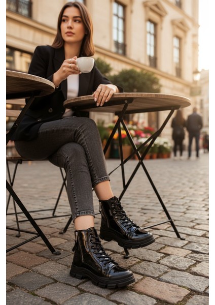 Conpax 5428 Siyah Rugan Kadın Fermuarlı & Bağcıklı Bot modelleri