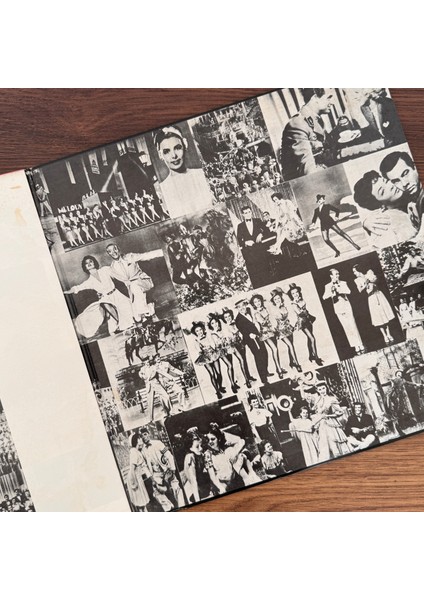 Music From The Original Motion Picture Soundtrack - That's Entertainment modelleri