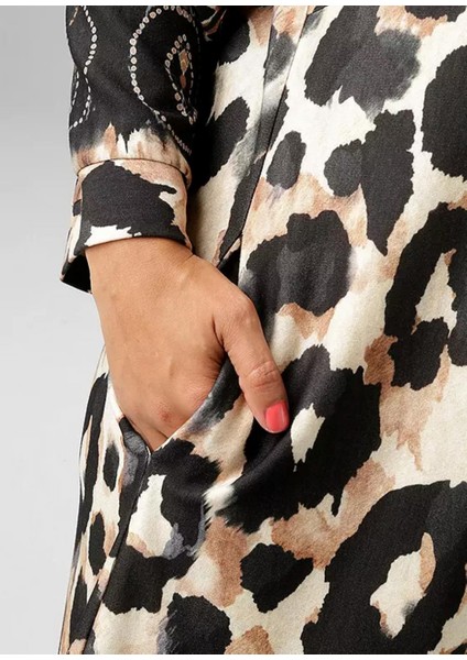 Kadın Büyük Beden Leopar Desen, V Yaka Cepli Elbise 65N39111 fırsatları