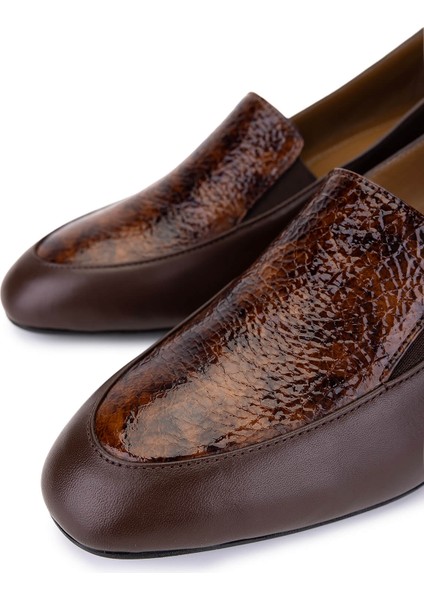 Kadın Hakiki Deri Kahverengi Klasik Ayakkabı 1135 06102 Bn Ayk SK25-26 Khv Dr/khv Krsk Dr modelleri