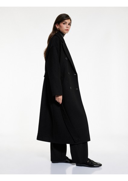 Uzun Kollu Cepli Kruvaze Kemerli Düğmeli Uzun Kaşe Kaban