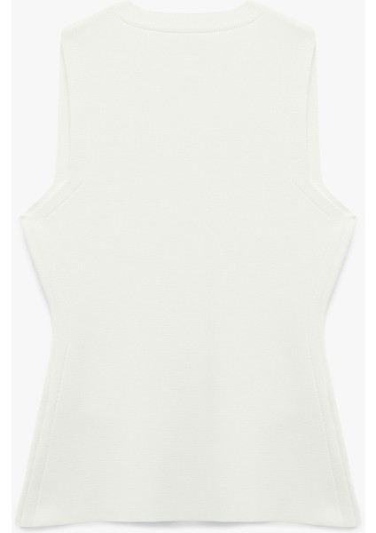 Gold Düğme Detaylı Bisiklet Yaka Triko Yelek fırsatları