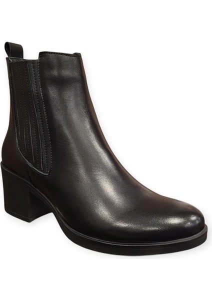 25021503K Topuklu Klasik Deri Kadın Bot