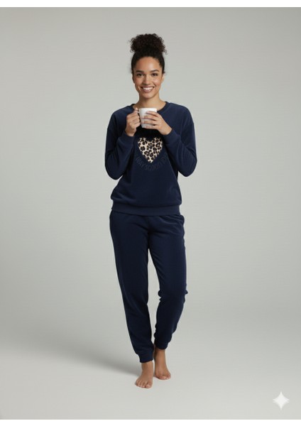 Kışlık Polar Kumaş Uzun Kol Kadın Pijama Takımı modelleri