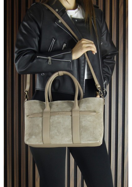 Kum Hakiki Dana Süet Fermuarlı Üç Bölmeli Iç Cepli Askılı Orta Boy Günlük Omuz Çantası fiyatları