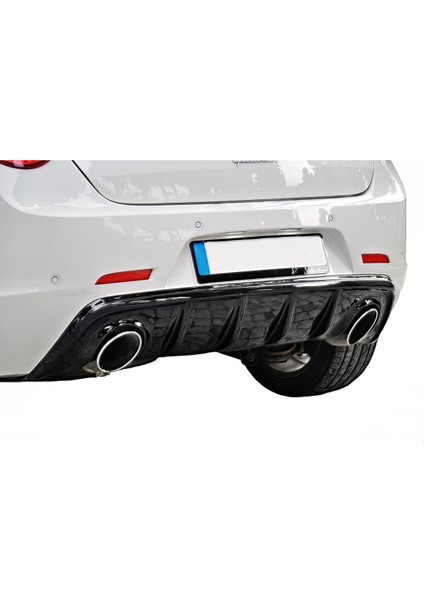 Alfa Romeo Giulietta Difüzör Çift Çıkış 2010-2020 Parlak Siyahuyumlu fiyatları