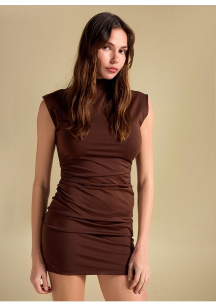 Yuvarlak Yaka Düz Kahve Mini Kadın Elbise PBF5WL-ELB0115 indirimleri