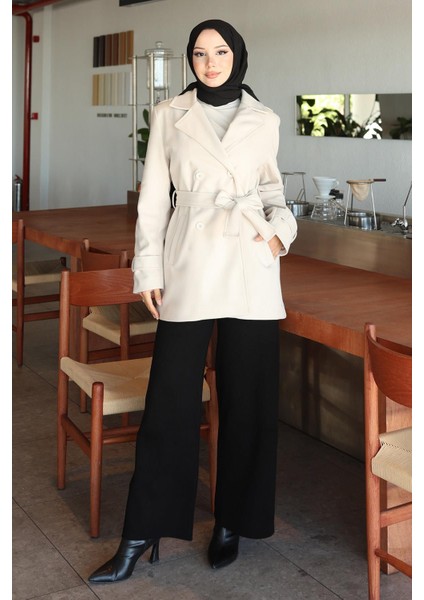 Düğme Detaylı Kaşe Kaban Bej 19274 modelleri