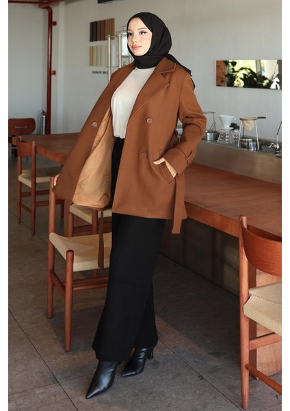Düğme Detaylı Kaşe Kaban Kahverengi 19274 modelleri