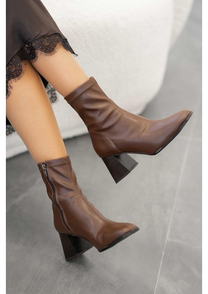 Fallon Kadın Streç Deri Topuklu Bot Kahve