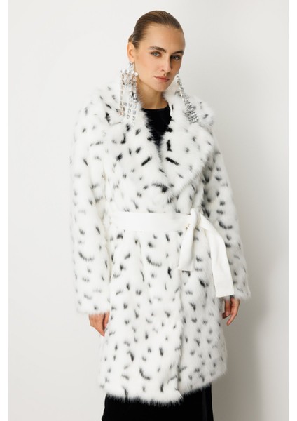 Kadın Kruvaze Yaka Benekli Kürk 6105 Ekru