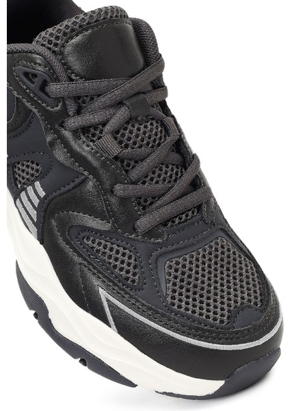 Kadın Gri Bağcıklı Kalın Tabanlı Sneaker 25AFD494214