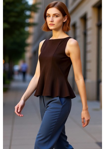 Kadın Kolsuz Kayık Yaka Peplum Detaylı Örme Kaliteli Şık Rahat Modern Zarif Günlük