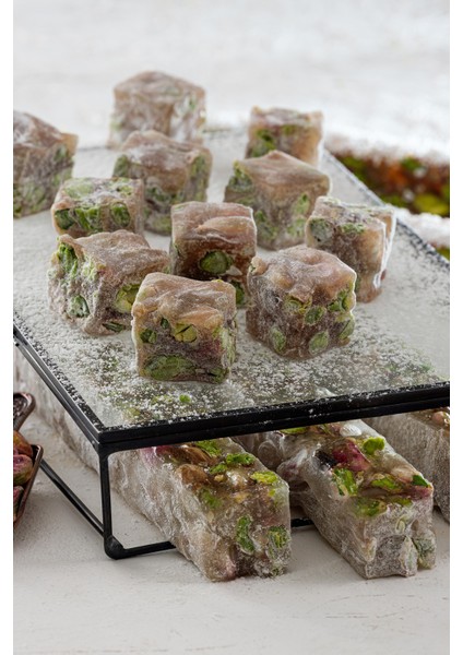 Alko Duble Antep Fıstıklı Pudra Şekeri Kaplı Mini Lokum 150 gr fiyatları