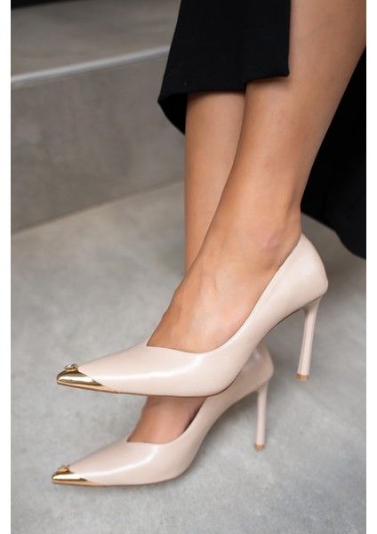 Niko Nude Gold Aksesuarlı Topuklu Ayakkabı fırsatları