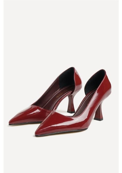 155056 Klasik Topuklu Ayakkabı Bordo Rugan fiyatları