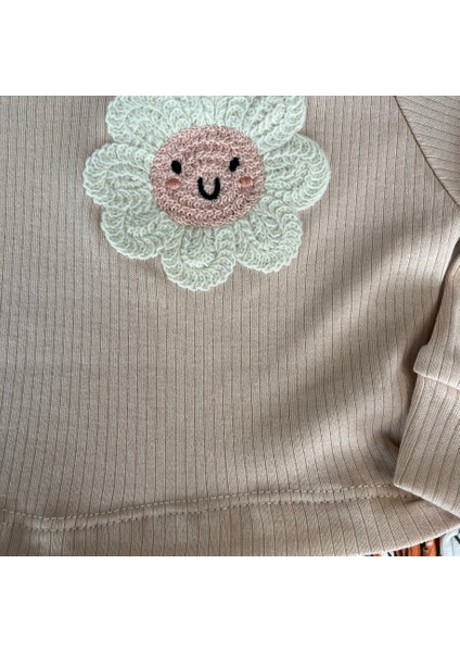 434524 Kız Çocuk Sunny Bloom Elbise (Çiçek Desenli Etek, Gülen Çiçek Aplikeli Üst) indirimleri