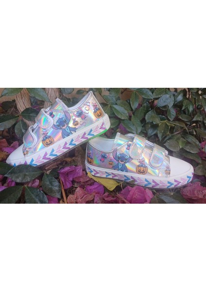 Stitch Baskılı Kız Çocuk Ayakkabısı