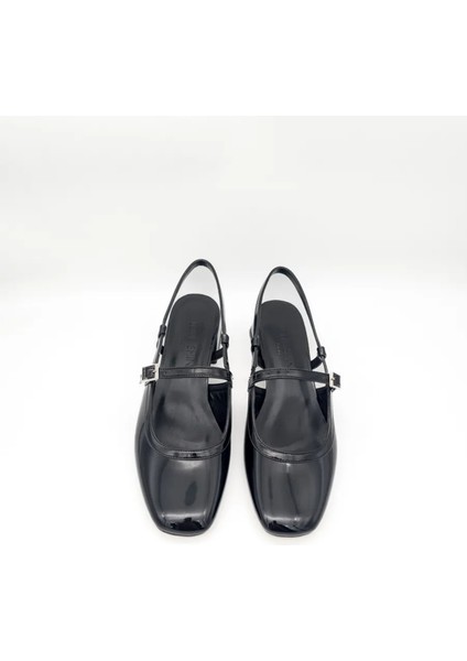 Veria Kadın Küt Burun Topuklu Ayakkabı Modern ve Konforlu Tasarım Büyük Numara