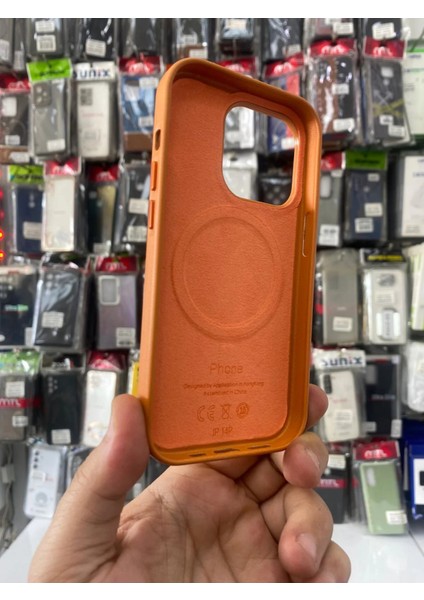 Iphone 14 Pro Uyumlu Içi Kadife Logolu Suni Deri Gizli Magsafe Sert Kılıf Logelix fiyatları