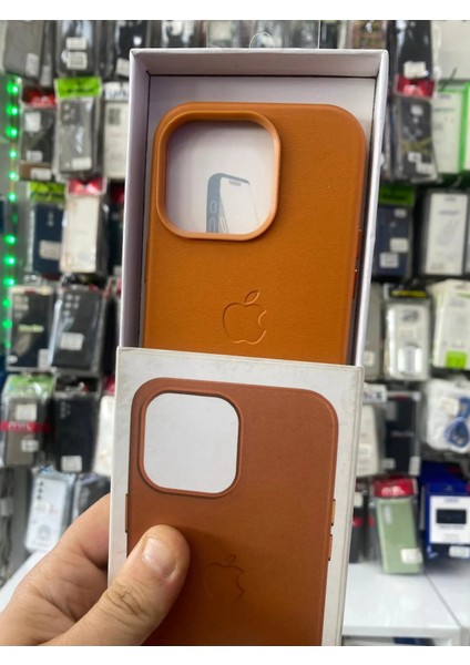 Iphone 14 Pro Uyumlu Içi Kadife Logolu Suni Deri Gizli Magsafe Sert Kılıf Logelix fırsatları