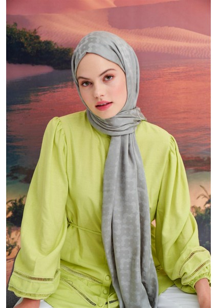 Çiçek Desen Jakar Italyan Ipekli Şa Açık Gri fırsatları