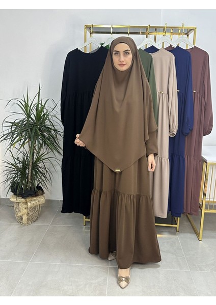 Ferace & Abaya Sufle Eşarp ve Iki Kat Büzgülü Elbise Takım.hijab .hac ve Umre Için Uygundur Kahve