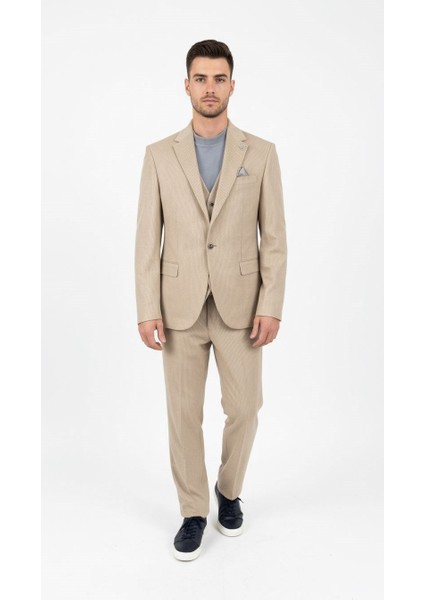 Ekru Fitilli Kadife Erkek Takım Elbise – 3 Parça Yelekli, Şık ve Modern Slim Fit Kesim