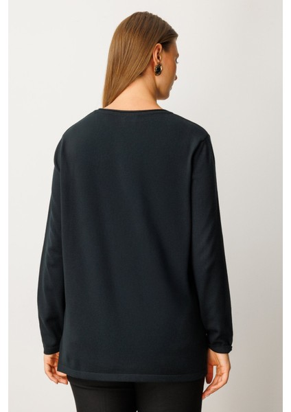 Kadın Büyük Beden Kendinden Desenli Triko Kazak 65329 Siyah fırsatları