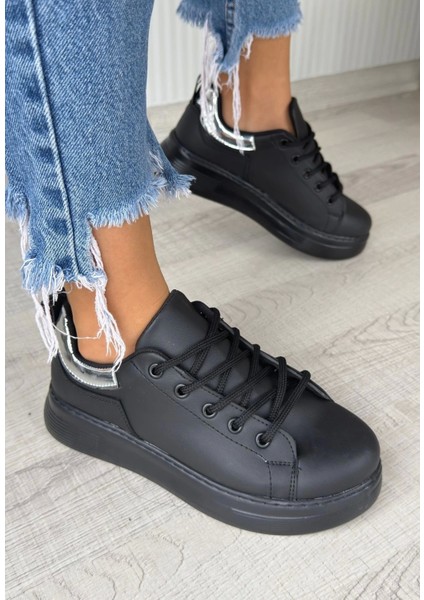 Sofio Siyah Cilt Bağcıklı Spor Ayakkabı