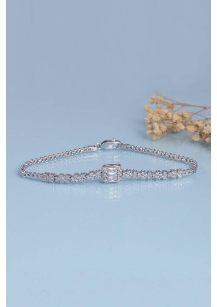 Baget Taşlı Rodyum Kaplama Su Yolu 925 Ayar Gümüş Bileklik indirimleri