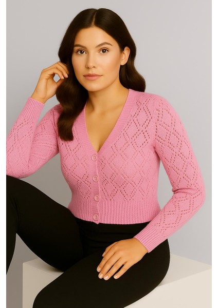 Kadın V Yaka Önü Düğmeli Mevsimlik Hırka