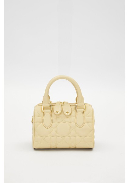 Açık Yeşil Kilit Aksesuar Detaylı El Çantası fırsatları