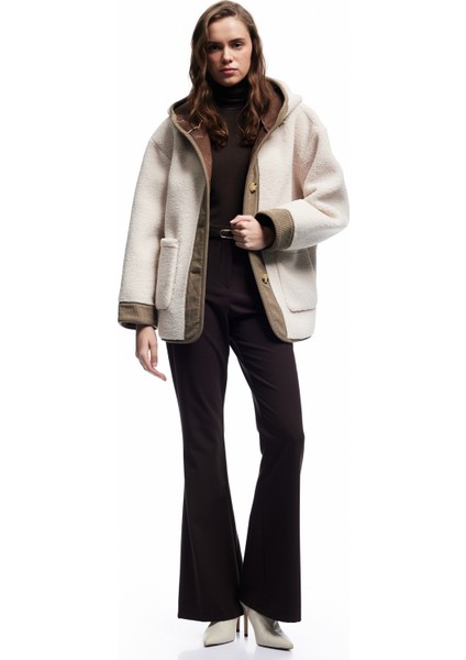 Uzun Kollu Kapüşonlu Süet Astarlı Cepli Düğmeli Peluş Kaban fiyatları