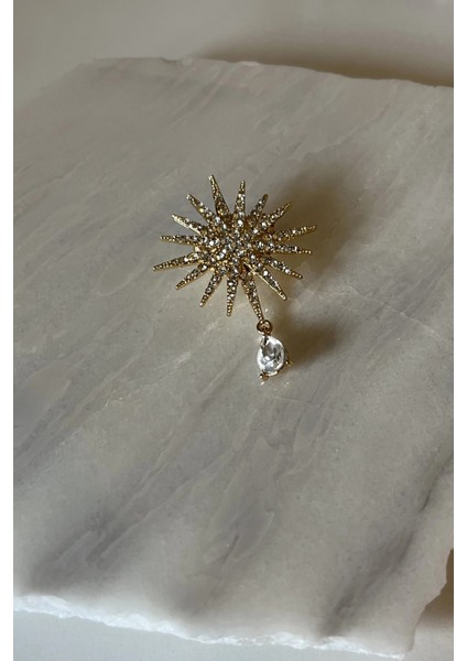 Taş Işlemeli Yıldız Broş modelleri