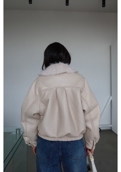 Yakası Kürklü Vintage Deri Ceket modelleri