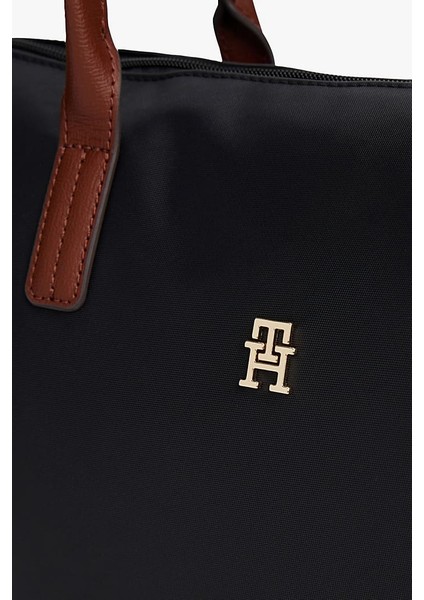 Kadın Popette Metal Amblemli Omuz Çantası - Siyah fırsatları