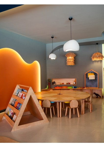 Wood&joy 8 Dilimli Üçgen Etkinlik Masası (16 KIŞILIK)-225 cm indirimleri