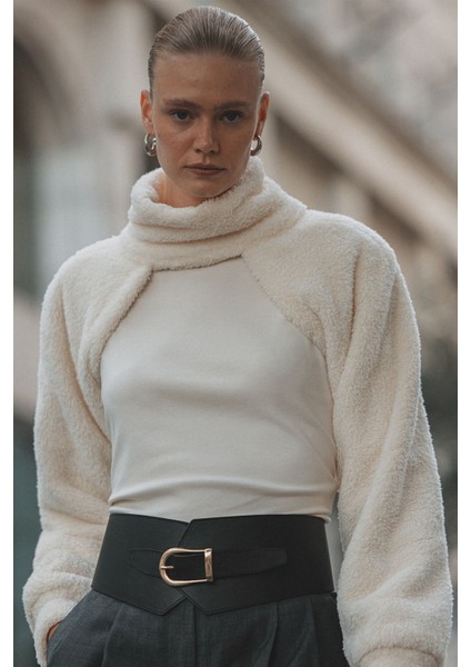 Krem Peluş Bolero indirimleri