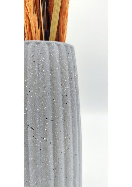 | Petra Vazo | Taş Gri modelleri