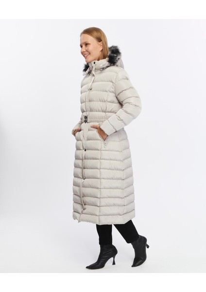 Kadın Yeni Sezon Memori Kumaş Kemerli Kapşonlu Su Geçirmez Şişme Mont