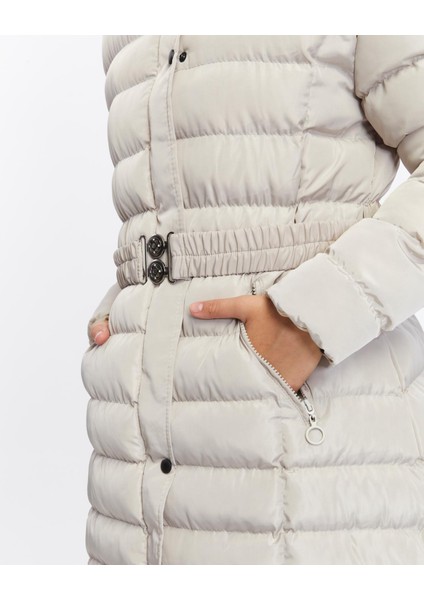 Kadın Yeni Sezon Memori Kumaş Kemerli Kapşonlu Su Geçirmez Şişme Mont modelleri