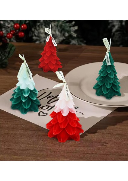 Çam Ağacı Şeklinde Dekoratif Renkli Mum – Yılbaşı Temalı