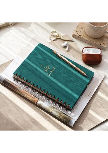 A5 Spiralli Sert Kapak Tarihsiz Not Defteri Koyu Yeşil