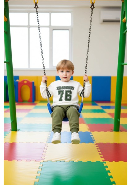 Erkek Çocuk Pamuklu Konforlu Slogan Baskılı Bisiklet Yaka Sweatshirt ve Eşofman Takımı Kaliteli modelleri