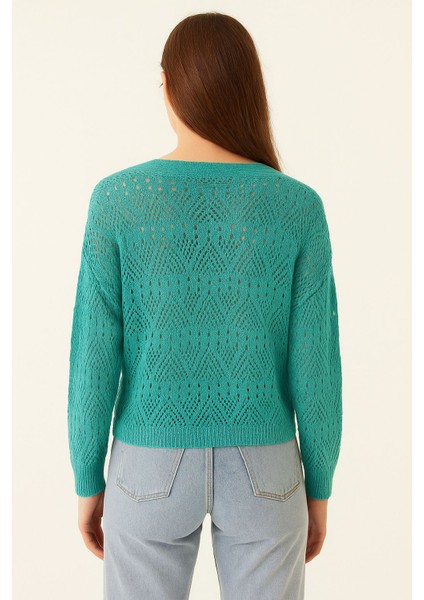 Kadın V Yaka Önü Düğmeli Mevsimlik Hırka modelleri